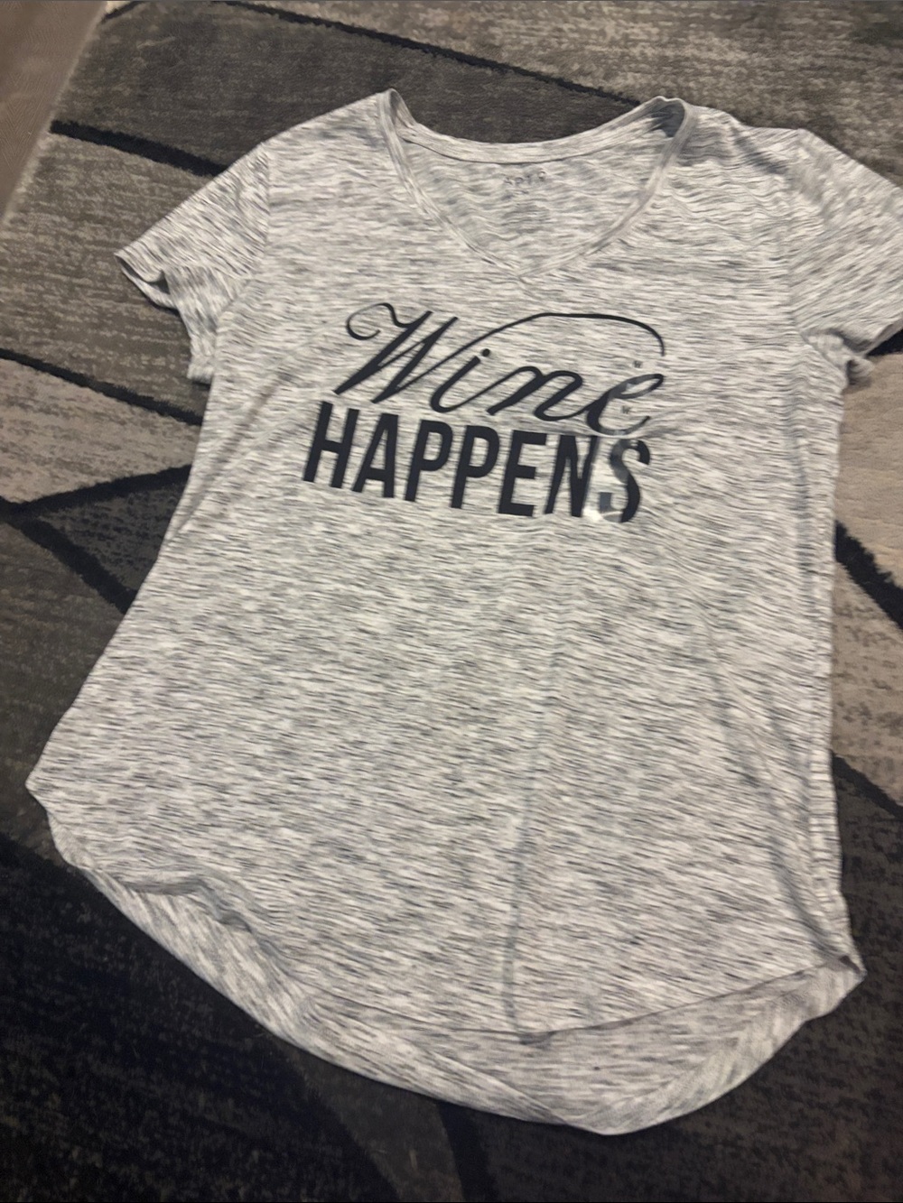 New Apt 9 Wine Happens Gray Graphic V-Neck T-Shirt M